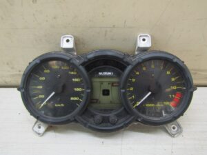 compteur tableau de bord 34120-27G00 suzuki DL v strom 650 2004 2011 85415 km