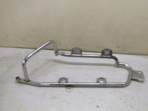 support de porte baggages arriere droit jinlun 125 JL 11 highlander 2006 2012