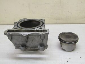 cylindre piston arriere suzuki dl 650 v-strom 2004 2011 sv 650 07 2011 11220--20