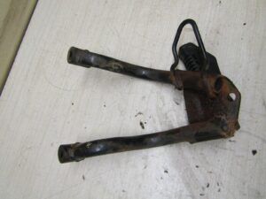 platine de repose pieds arriere suzuki dl v- strom v storm 650 2004 2006 gauche