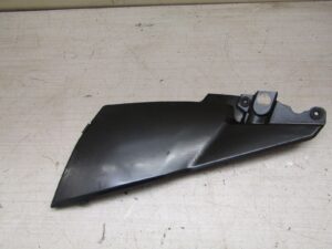 cache carenage de cadre gauche suzuki b king 1300 2007 2012 47711-23h00