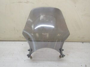 bulle adaptable yamaha 600 diversion 500 gse avec defaut sur un oeillet