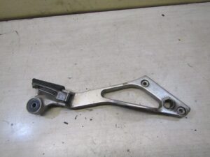 platine de repose pieds arriere droite yamaha 850 tdm 3vd 91 95  | eBay