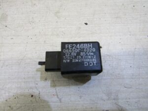 RELAIS de clignotant  KAWASAKI ER5 1997-2006