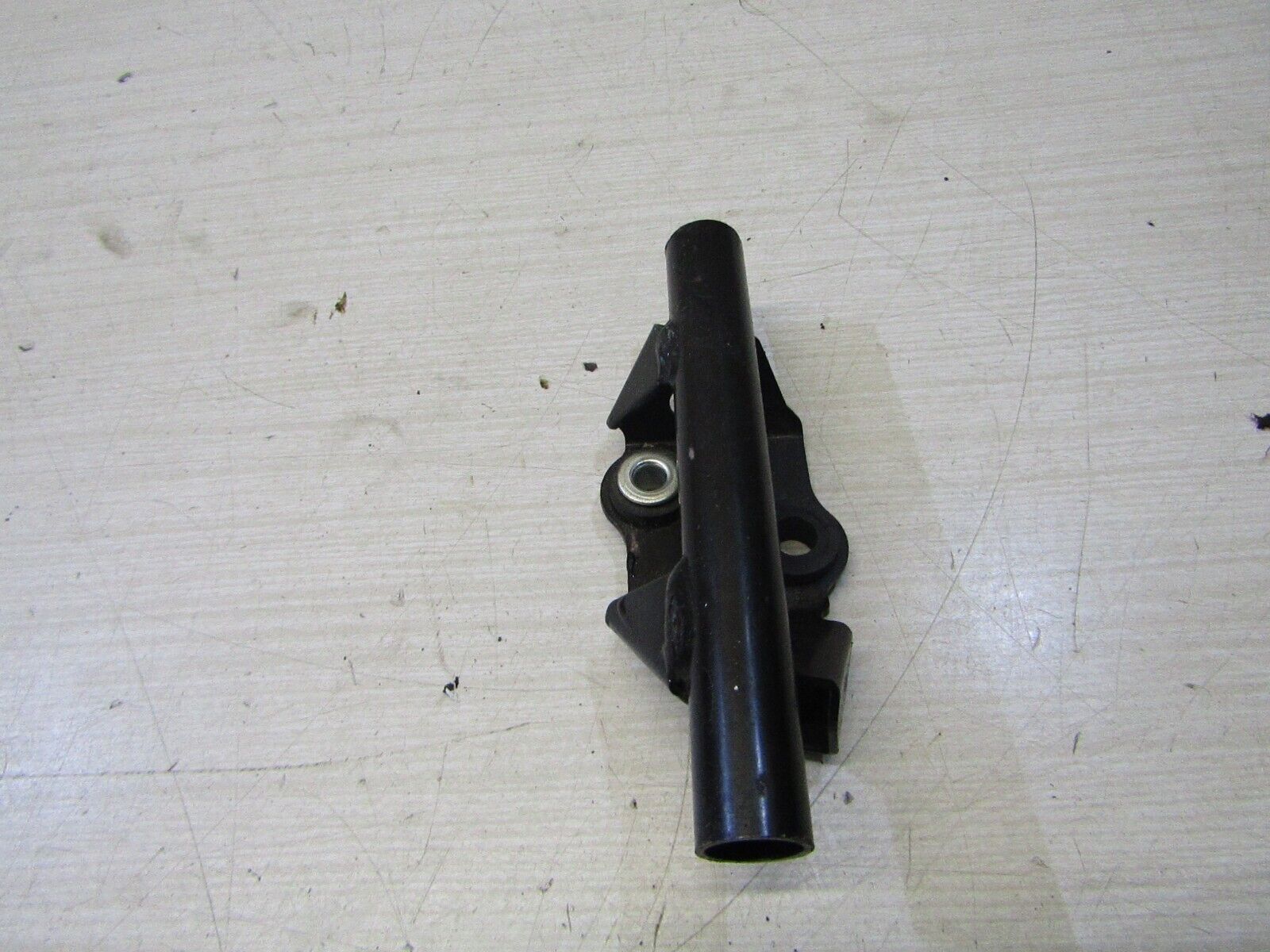 Support de reservoir Kawasaki ER6 N 2012 à 2016 – Image 2