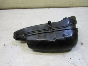 boite a air droite suzuki intruder 125 1999 2006