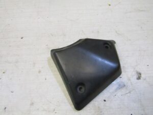 cache cadre avant  droit suzuki intruder 125 1999 2006 47321-26f00