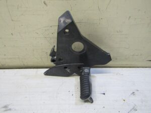 platine de repose pieds droite  kawasaki zr7 zr 7 750 1999 2004