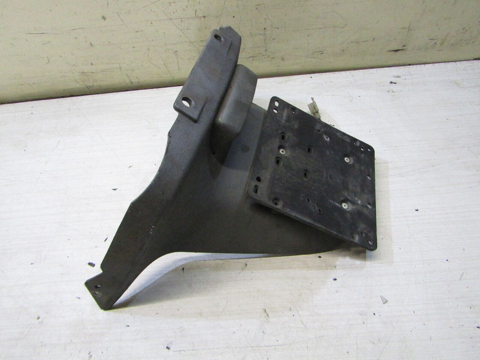 bavette support de plaque piaggio x9 evolution 125 2003 2007 – Image 2