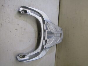 UN PORTE BAGAGE PAQUET SCOOTER HONDA FES 125 S Wing S-WING 81200-KRJ-7900 07 15