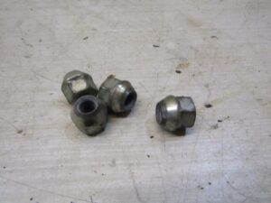 ecrou de roue quad dinli dl901 / dmx 450 masai a 460 demon