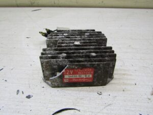 regulateur de tension honda xlm xl 600 lm pd04 1985 1987