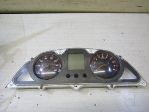 tableau de bord compteur kymco dink street 125 2009 2015 sk25 1700 km