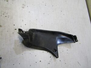 cache gauche  suzuki gsxf 1100 1987 1993 gv72c 94424-48b1