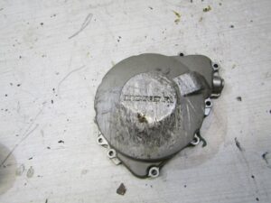 carter d alternateur rapé  honda 600 hornet pc32a 1998 2001