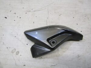 petit cache gauche suzuki gsr 600 2006 2011 51815-44g0