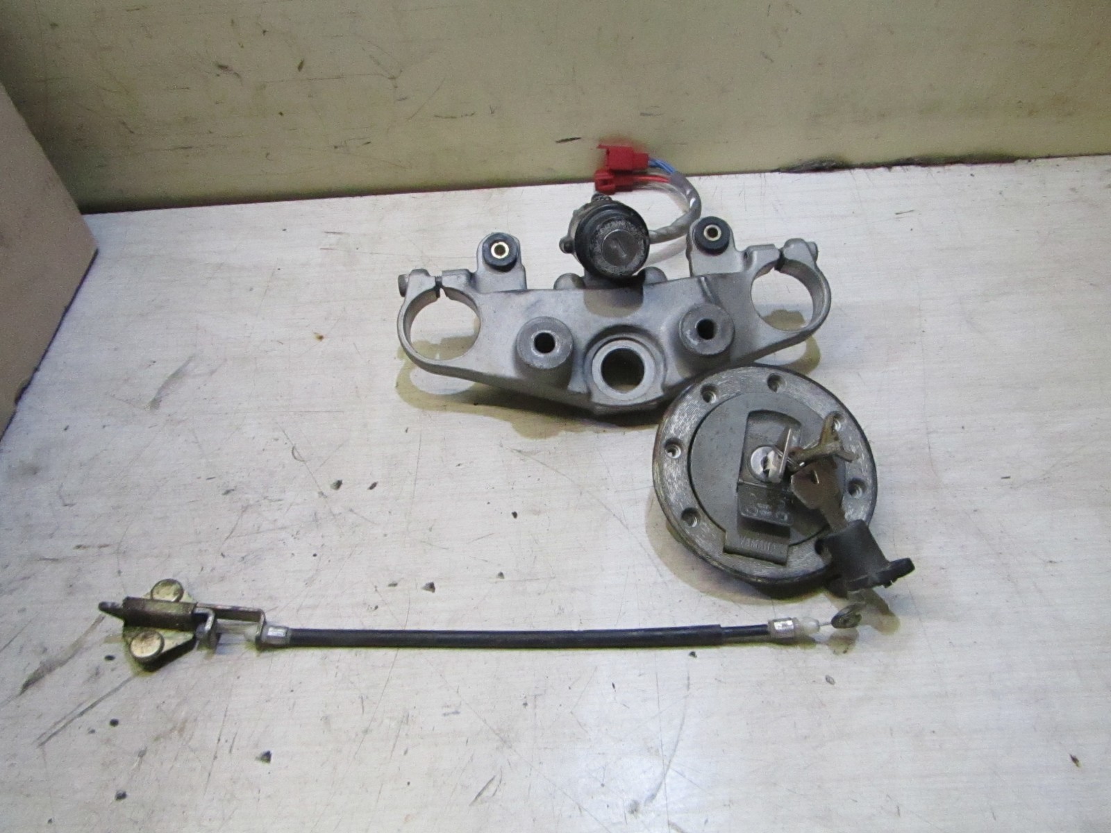 kit serrure neiman bouchon yamaha diversion n 4br 1996 2003