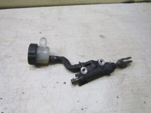 maitre cylindre de frein arriere yamaha 600 xj diversion 4br 1996 2002