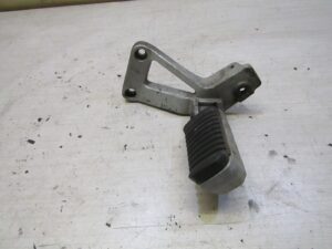 platine de repose pieds arriere gauche kawasaki 1000 gtr 1994 2004 |