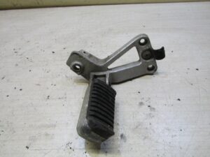 platine de repose pieds arriere droit kawasaki 1000 gtr 1994 2004