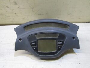 compteur piaggio 125 x9 24263 km voir photo 2 |