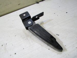 cale pieds arriere gauche peugeot citystar 50 2011 2017