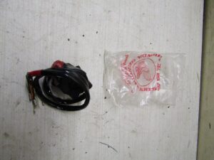 commodo moto honda voir modele sur photos |