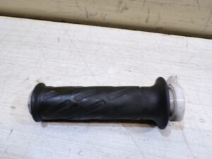 poignée d accelerateur derbi gpr 50 euro 2 2004 2005