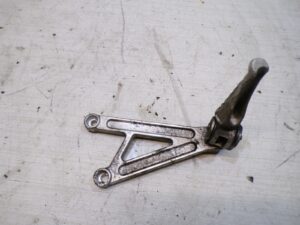 platine AVANT GAUCHE derbi gpr euro 2 2004 2005 |