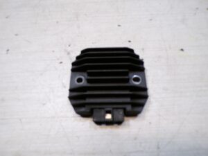 regulateur de tension origine YAMAHA YZF-R 125 (2008 -2013) |