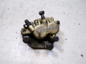 etrier de frein avant YAMAHA YZF-R 125 (2008 -2013)