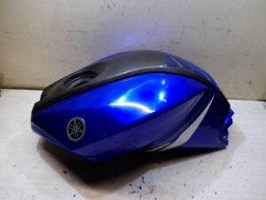 capot couvre reservoir YAMAHA YZF-R 125 (2008 -2013)