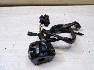 commodo gauche yamaha fz6 600 2004 2006 |