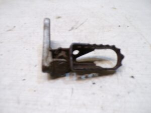 cale pied gauche avec platine yamaha 600 ttr tt r 1998 2002 |