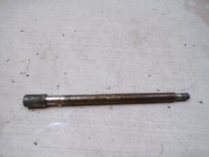 axe de roue avant piaggio Beverly 300 ie 2010 2014 |