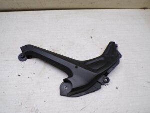support cache droit laterale magpower biggers 50cc 2021 2026 yg140fmb |