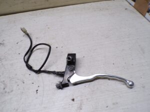 cocotte d embrayage yamaha sr 125 1999 2002 |