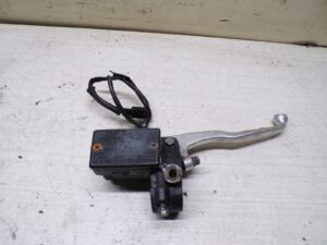 maitre cylindre de frein avant yamaha sr 125 1999 2002