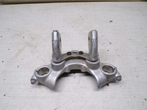 Té de fourche supérieur Yamaha Virago 125 (1996 - 2003)