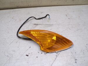 clignotant arriere droit honda varadero 125 2001 2006 |