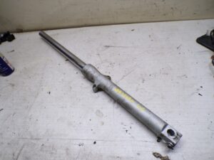 tube de fourche droit honda varadero 125 2001 2006 |