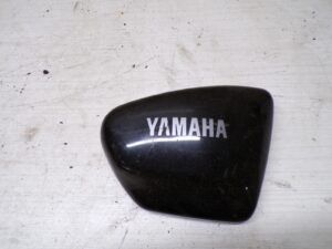 cache laterale droit yamaha virago 125 |