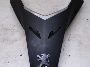 cache avant scooter peugeot satelis 125 compressor blacksat |