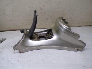 Carenage trappe essence - piaggio x8 125 2004 2008 620908 |