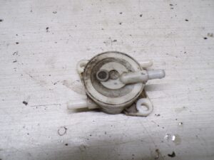 pompe a essence piaggio x8 125 2004 2008 mp3 x9 |