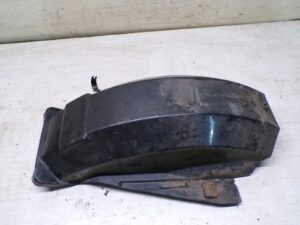 cache sous selle pare boue yamaha venture xvz 1200 47 g 1984 1986 |
