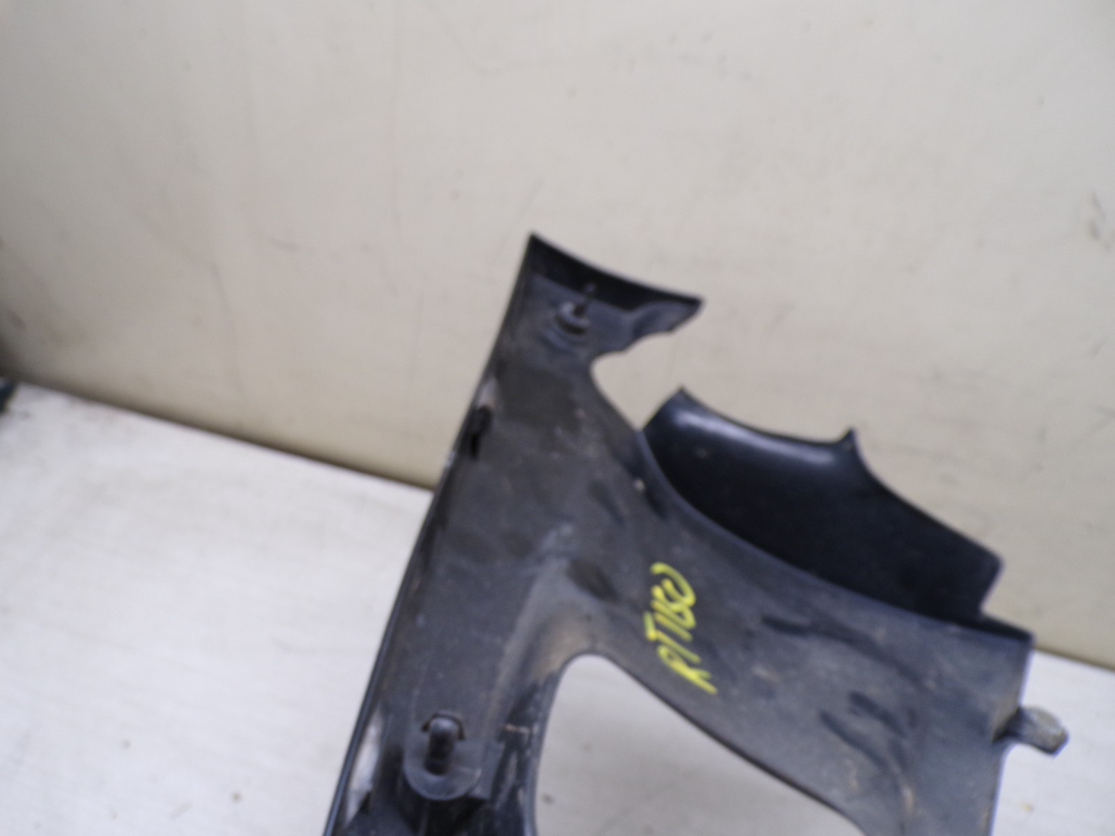 Cache latéral droit bmw R850, R1100, R1150 rt Référence 52532325470 | – Image 5