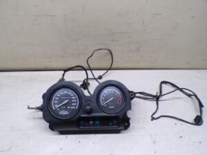 compteur tableau de bord bmw r 1150 rt 2000 2004 147000 km |