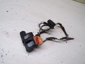 commodo gauche bmw r 1150 rt 2000 2004 voir ref sur photos |