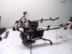 Araignee support YAMAHA XVZ 1200 TD 1983-1988 YAMAHA XVZ 1200 VENTURE 84 86 47 g |